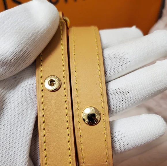 Louis Vuitton adjustable Bandolier crossbody/shoulder strap from Boulogne - Picture 10 of 16